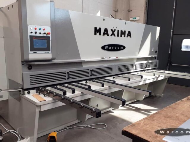 Jak dobrać prasę do gięcia metalu?